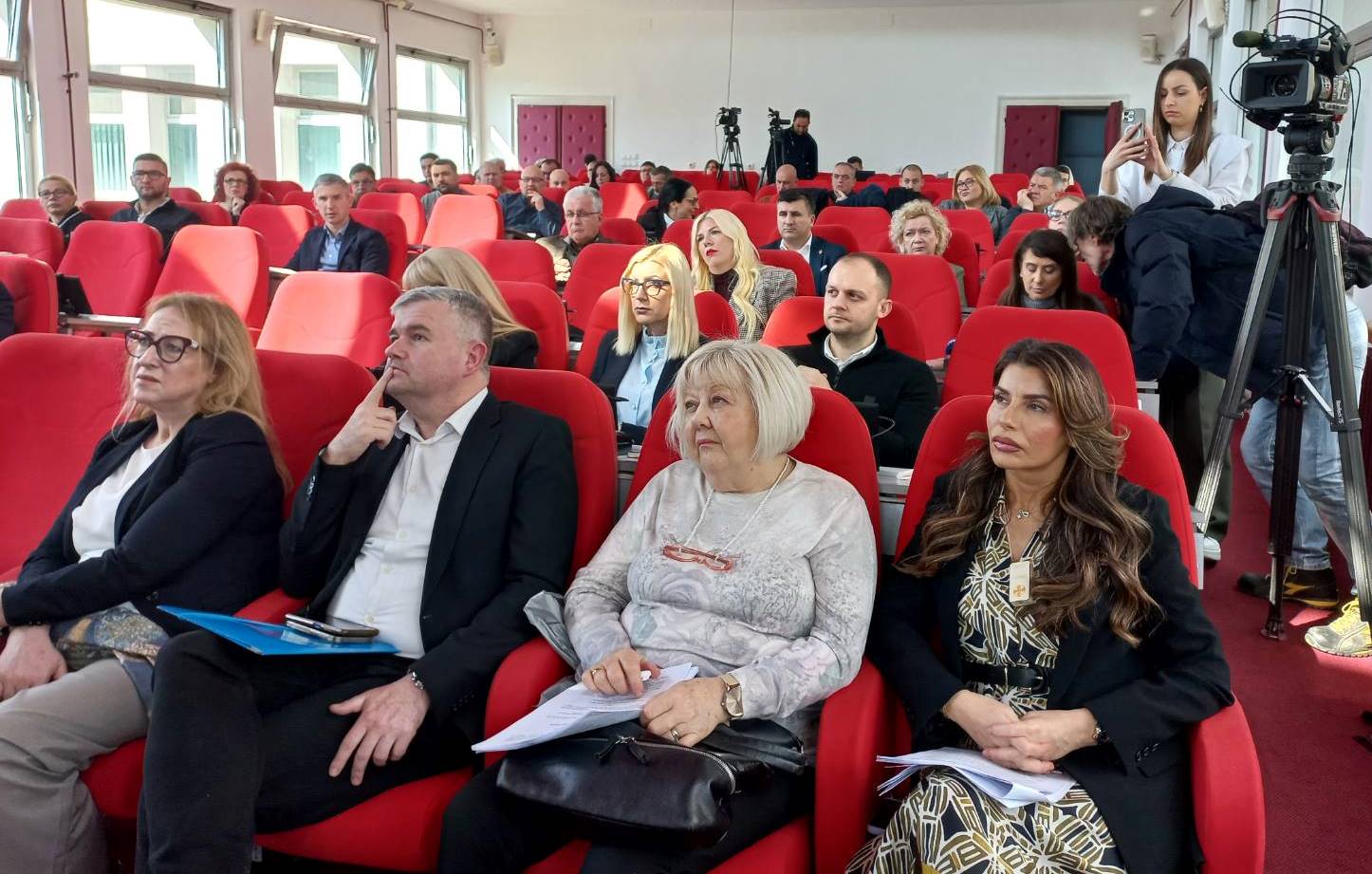 Fourth Public Hearing on the Draft Law Amending and Modifying the Law on the Unified Electoral Roll Held in Nis