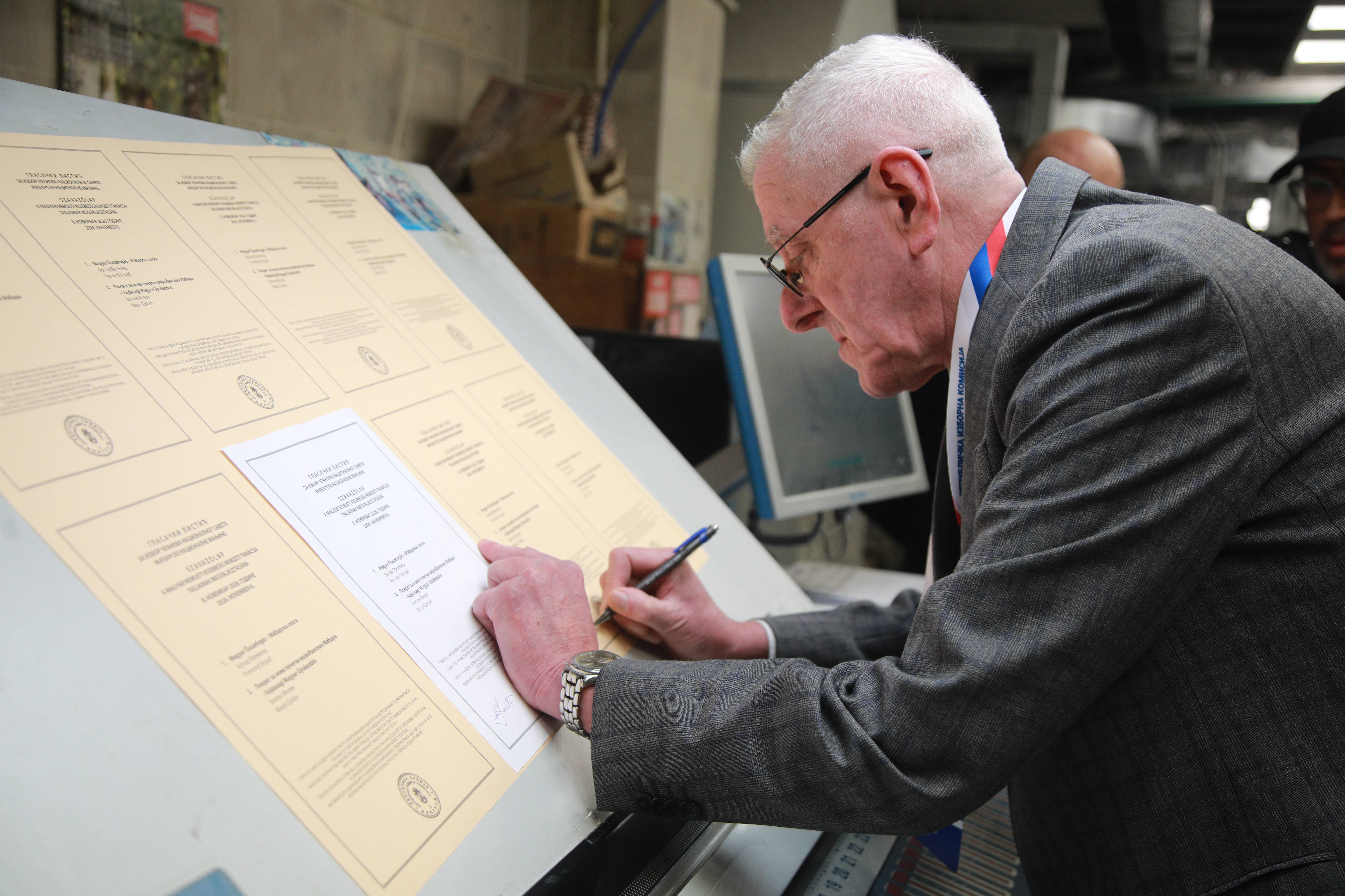 PRINTING OF BALLOTS FOR DIRECT ELECTIONS OF NATIONAL MINORITY COUNCIL MEMBERS BEGINS 